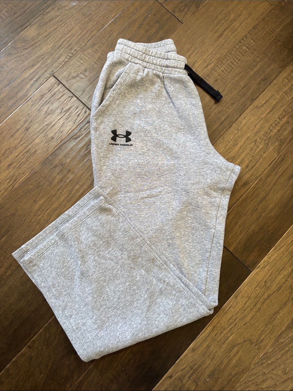 Under Armour Women’s Gray Wide Leg Sweatpants Size Small